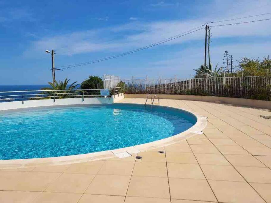 Le Calypso, Magnifique Appartement Piscine Et Vue Somptueuse Сет Экстерьер фото
